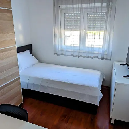 Penthouse Split